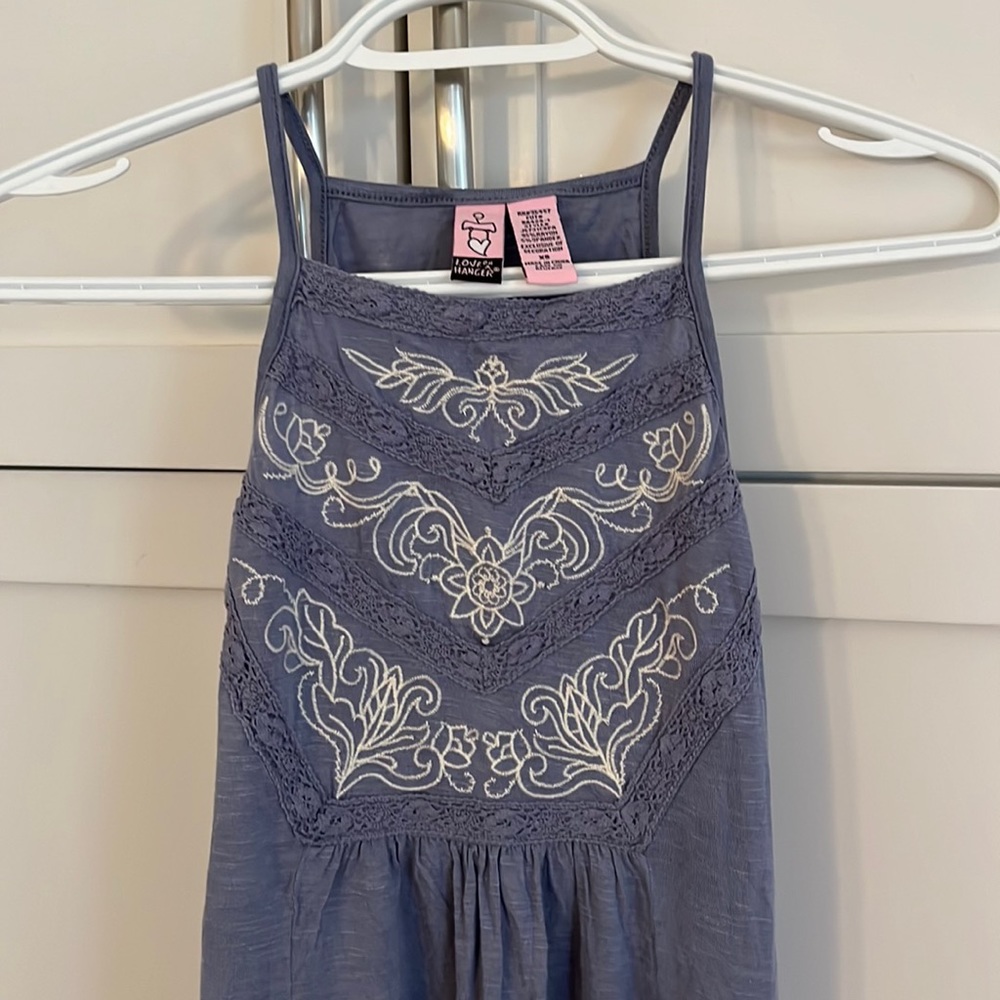 6/25.00 Cami-tank embroidered